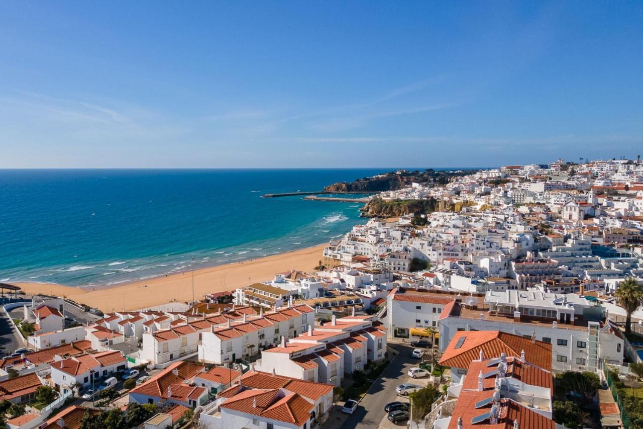 Typical T2 In Albufeira W/ Balcony By Lovelystay Екстериор снимка